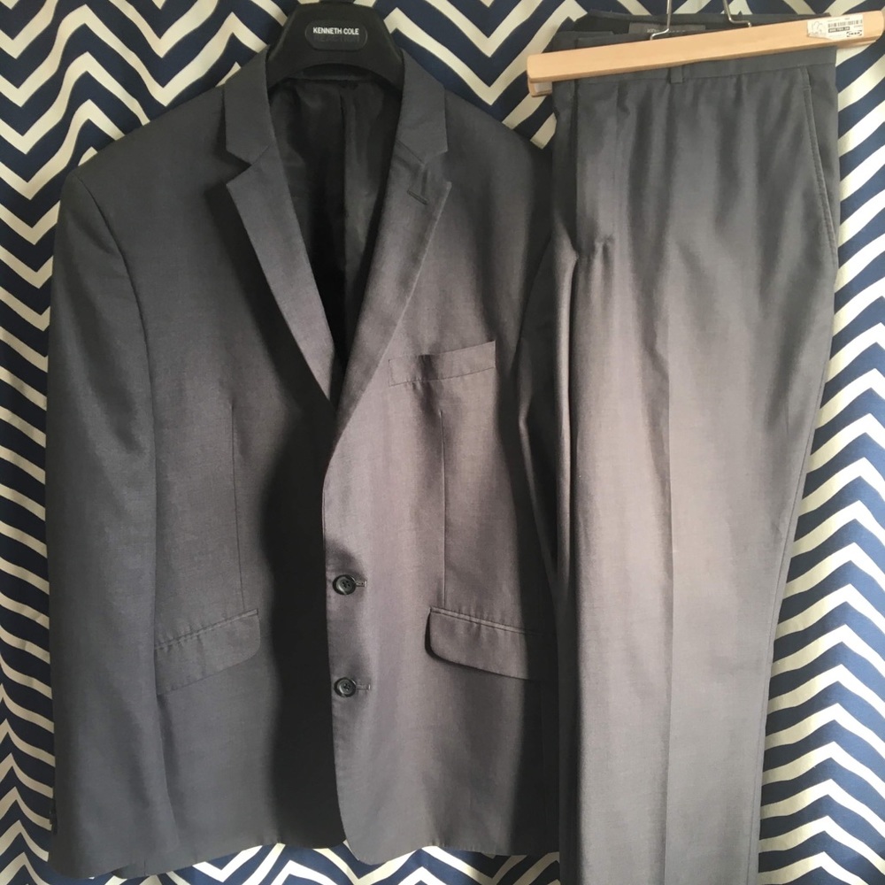 Kenneth Cole Reaction Suit